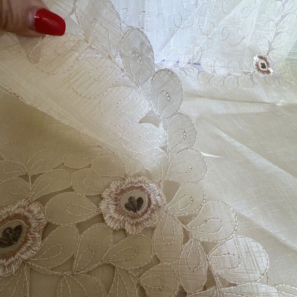 table cloth - Picture 8 of 16